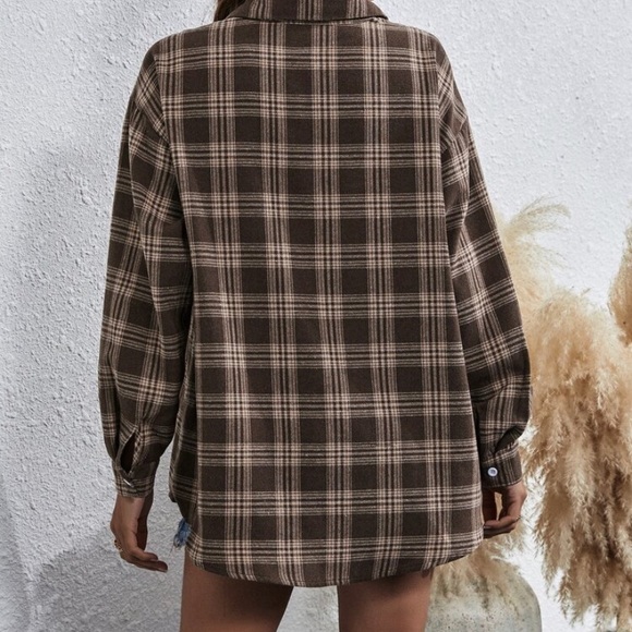 SHEIN Plaid Flannel - Picture 2 of 2